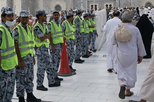 قائد قوات أمن الحج: التعامل بكل حزم مع كل من يحاول المساس بأمن الحجيج