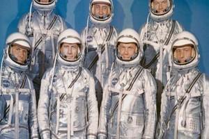 الممرضة التي رافقت رواد الفضاء الأوائل وعرفت أسرارهم