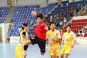 شاهد صور مباراة كوريا الجنوبية واليابان ببطولة آسيا لناشئي اليد   