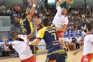 منتخب اليد يتأهل إلى المباراة النهائية في بطولة فرنسا الودية