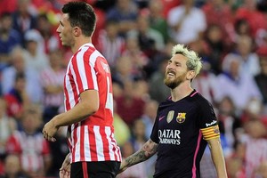 ميسي يغيب في المباراة القادمة لبرشلونة وإنريكي يفكر في البديل!