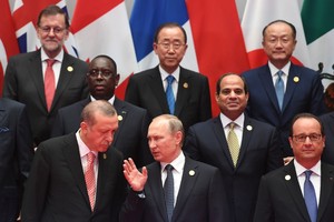 تركيا تحث على إقامة 'منطقة آمنة' في سورية