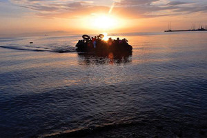 البحرية الاسبانية تنقذ 44 مهاجرا بينهم 15 قاصرا