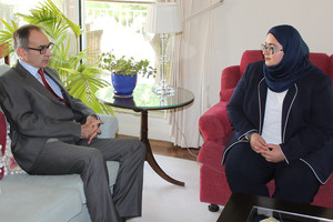 منحة 'مانشن هاوس' الدراسية تمنح لأول مرة في البحرين