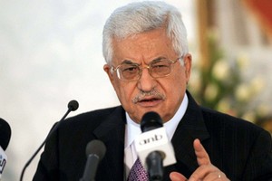 باحثون إسرائيليون: عباس كان جاسوسا للمخابرات السوفيتية في الثمانينات