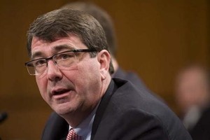 أشتون كارتر: التعاون الأميركي-الروسي في سورية يبدأ بوقف المعارك