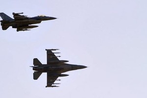 طائرة روسية تعترض أخرى أميركية فوق البحر الأسود