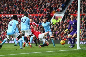 ذكريات طريفة من مباريات الديربي بين قطبي مانشستر