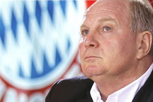 هونيس لا يحب المقارنة بين 'انشيلوتي الطيب' و'غوارديولا الشرير'