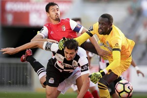 كوكا يقود سبورتينغ براغا للفوز على بوافيستا في الدوري البرتغالي