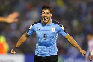 رودجرز: 'سواريز' أفضل مهاجم في العالم