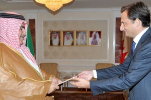  وزير الخارجية يتسلم أوراق اعتماد السفير الإيطالي