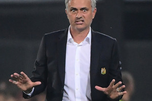 مورينهو يعود للتشكيلة الدائمة أمام واتفورد الأحد