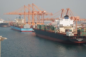 خبراء القطاع البحري يناقشون تأثير ظروف التجارة العالمية على صعيد المنطقة