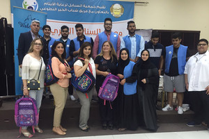 'روتاري السلمانية' يتبرع بحقائب مدرسية لأطفال 'السنابل الخيرية'