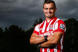 شاكيري ربما يعود لصفوف ستوك أمام هال سيتي في كأس الرابطة