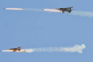 غارات كثيفة على احياء حلب الشرقية ومساع دولية لاستئناف المفاوضات