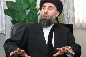 توقيع مشروع اتفاق سلام بين كابول وزعيم الحرب 'حكمتيار'