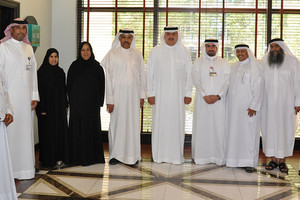 وكيل وزارة الداخلية لشئون الجنسية والجوازات والإقامة يُكرّم عدداً من الموظفين المتقاعدين