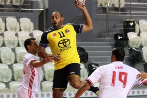 الأهلي يكسب عمان العماني في بطولة الجزيرة