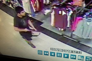 بالصور... مقتل خمسة إثر إطلاق نار في مركز تجاري بولاية واشنطن الأميركية