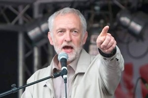 زعيم المعارضة: البرلمان البريطاني يجب أن يطلع على استراتيجية الخروج من أوروبا