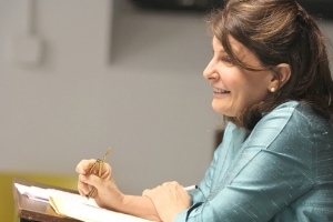 ﻿«البحث عن الغريب»... استحضار لتحفة كامو الوجودية