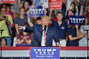 ترامب سيعترف بالقدس عاصمة موحدة لاسرائيل في حال انتخابه