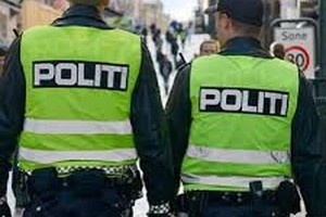 سائح نرويجي يقضم أذن أحد سكان برلين على متن قطار