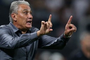 مدرب البرازيل يحدد بديلي كاسيميرو ومارسيلو