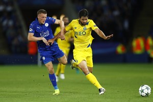 بالفيديو... دوري أبطال أوروبا: سليماني يسجل مجددا أمام بورتو ليقود ليستر للفوز