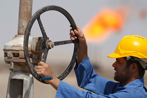 العراق يتوسط بين السعودية وإيران للتوصل إلى اتفاق بشأن إنتاج النفط في الجزائر