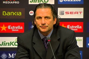 منتخب تشيلي يستدعي 20 محترفا استعدادا لتصفيات المونديال