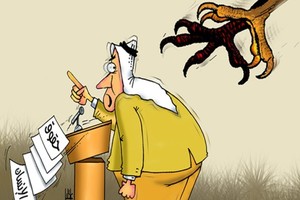 كاريكاتير 'الخليج' الإماراتية: مخالب الأقوياء تستهدف المدافعين عن حقوق الانسان