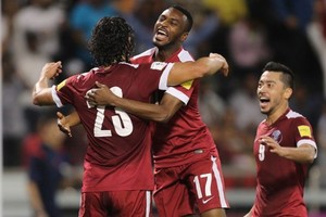 قطر تهزم صربيا بثلاثية لسيباستيان سوريا