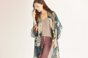 بـ”الكيمونو الطويلة”.. كوني الأروع والأجمل