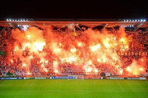 ليجيا وارسو يواجه ريال مدريد بدون جمهور في دوري الأبطال