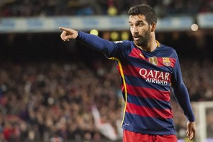 استبعاد توران من تشكيلة تركيا لمباراتيها ضد أوكرانيا وايسلندا بتصفيات المونديال