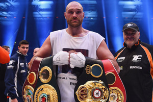 بقايا الكوكايين في عينة فيوري بطل العالم للملاكمة