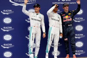 هاميلتون يحصد مركز الانطلاق الأول لسباق ماليزيا لفورمولا 1