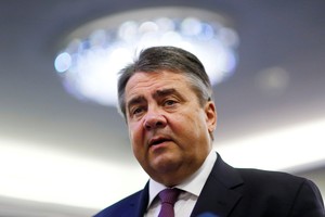 وزير الاقتصاد الألماني: ألمانيا ستحث أميركا على تخفيف العقوبات المفروضة على طهران