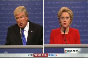 بالفيديو: كيف سخر كوميدي أميركي من مناظرة ترامب وكلينتون؟