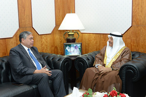 الصالح يشيد بالعلاقات البحرينية الفلبينية