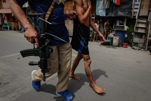 استطلاع رأي: غالبية الفلبينيين يشعرون بالرضا بشأن الحرب التي يشنها الرئيس دوتيرتي ضد المخدرات