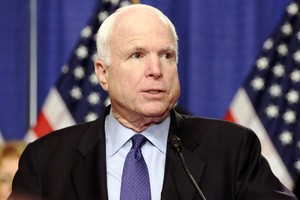جون ماكين يعلن رسميا سحب دعمه لترامب