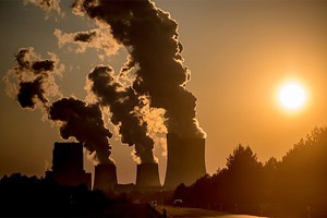 عالم مناخي يدعو إلى التحرك سريعا لانقاذ مستقبل الأجيال المقبلة