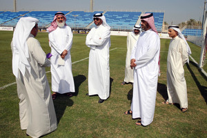 خالد الحاج يتفقد جاهزية الاستاد الوطني ومدينة خليفة لاحتضان مباريات 'آسيوية الشباب'