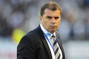 مدرب استراليا قد يلعب بورقة كاهيل 'بعبع' اليابان