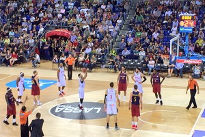 بالفيديو والصور... فوز سلة برشلونة على كاخا لابورال بصعوبة بالدوري الإسباني