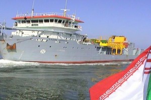 وكالة: إيران تنشر سفينتين حربيتين قبالة ساحل اليمن في خليج عدن